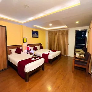 thamel-grand-hotel.hotels-kathmandu.com/