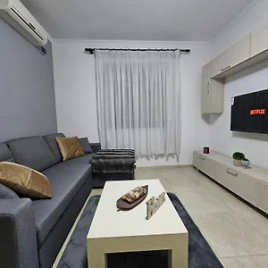 valentino.hotels-in-tirana.com/