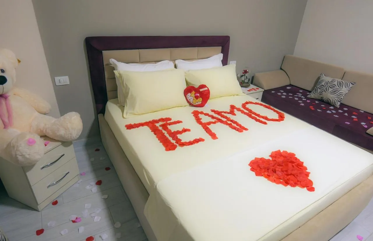 Hotel Vila Dedej Dıraç 0*,